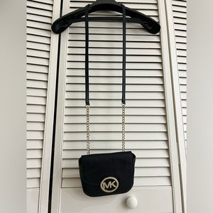 Micheal Kors black crossbody